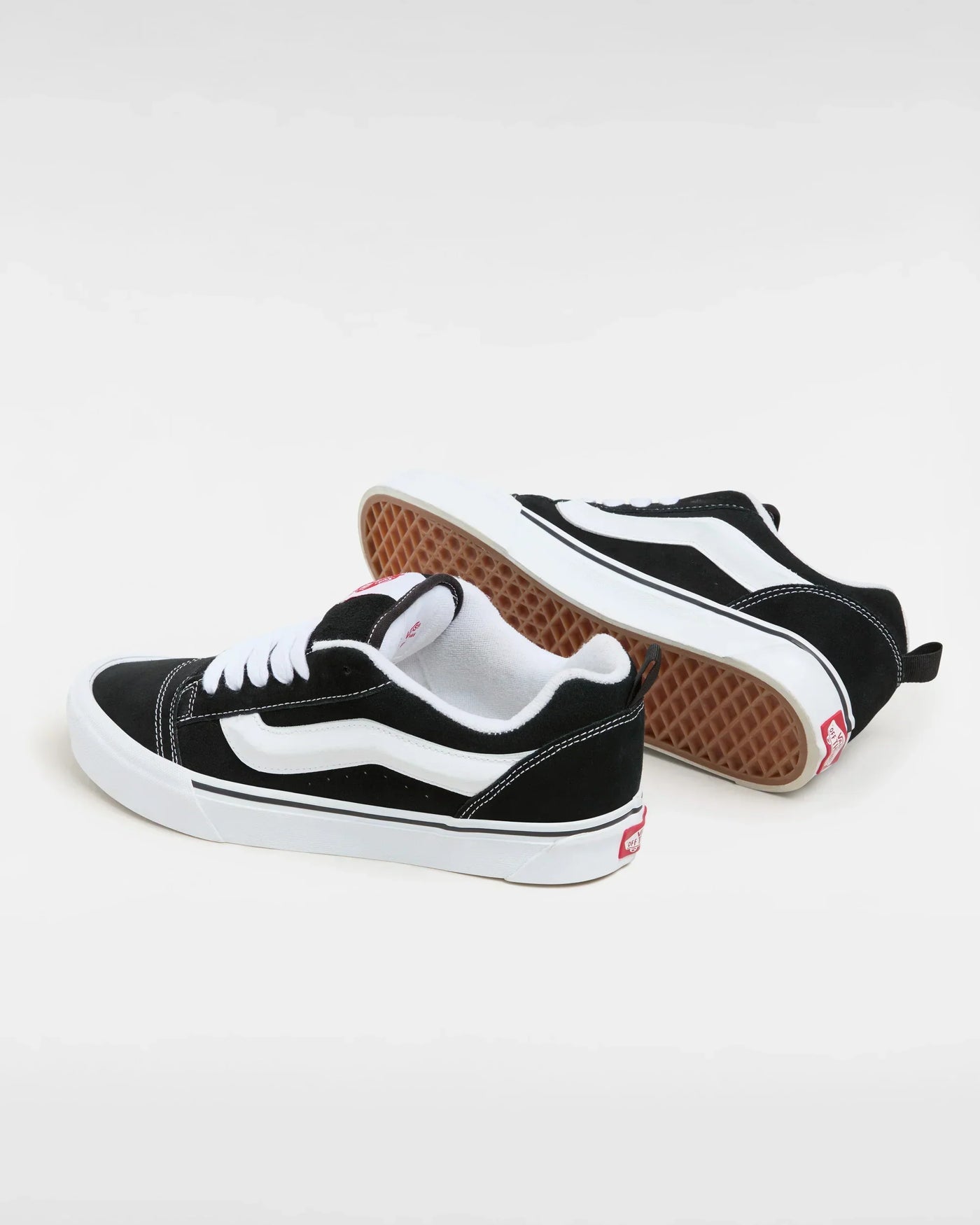 Vans KNU