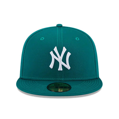 New York Yankees League Essential Fitted Green