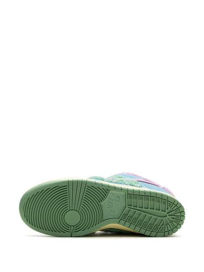 Dunk Low Verdy Visty