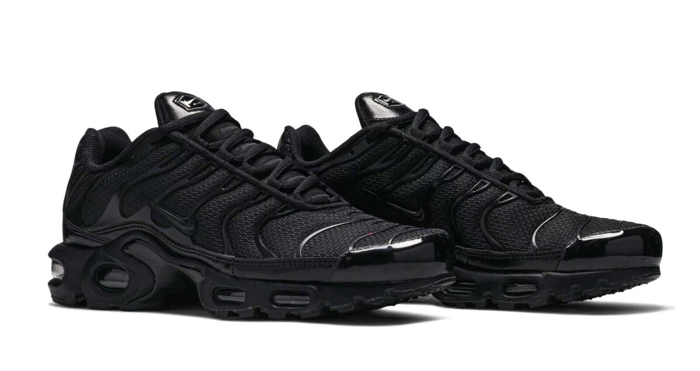 Air Max Plus "Triple Black"