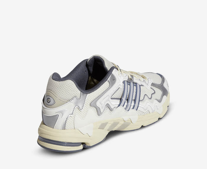 CL 'CREAM WHITE/OFF WHITE/SAND Retro Runners