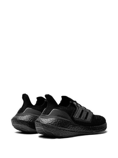 Ultraboost 22 "Core Black/Core Black/Core Black" sneakers