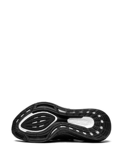 Ultraboost 22 "Core Black/Core Black/Core Black" sneakers